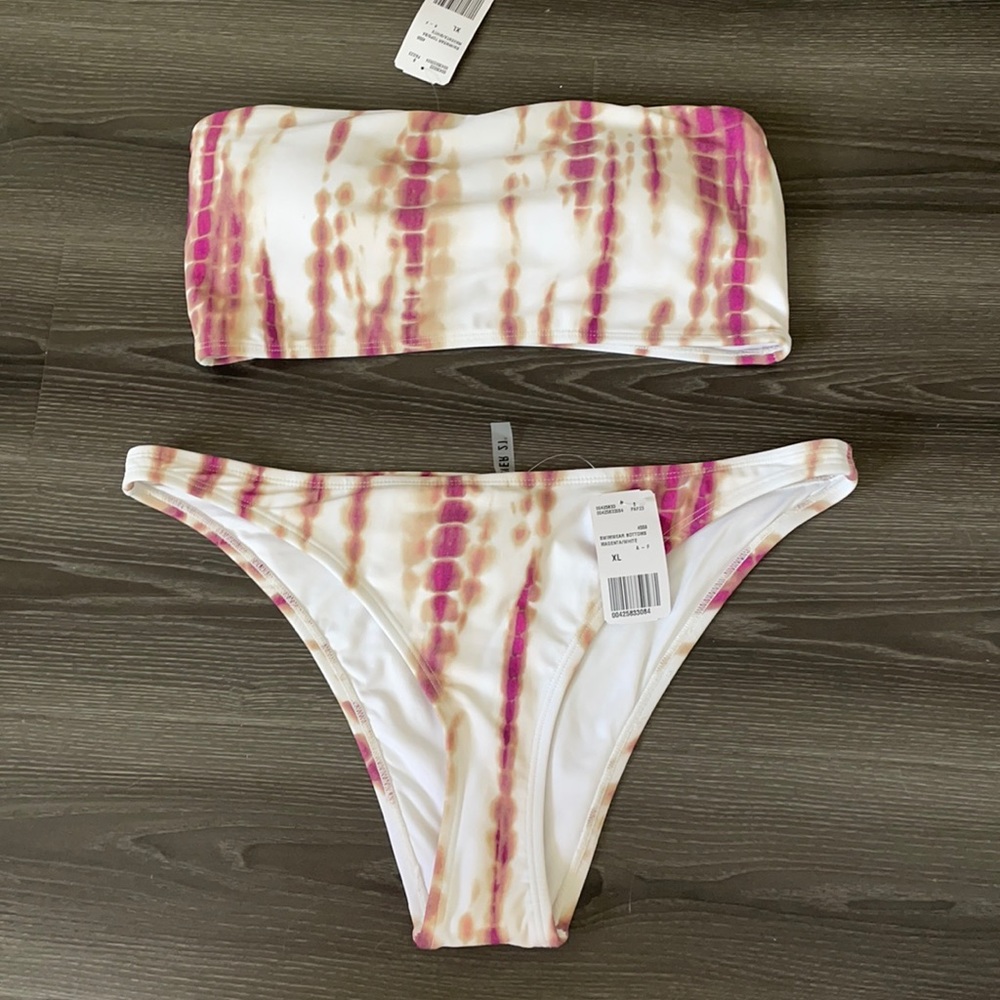 NWT tie dye tube top bikini